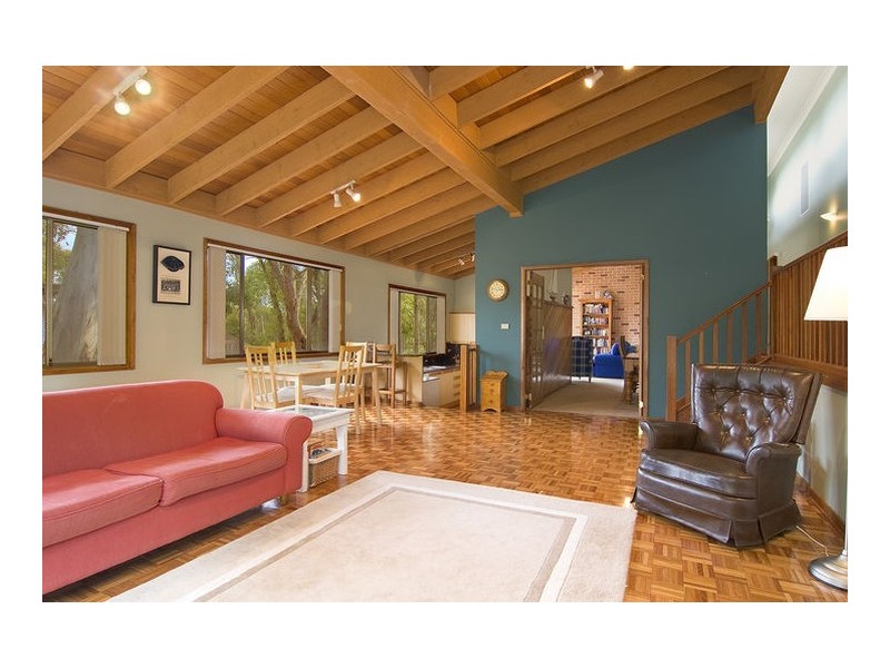 18 Scribbly Gum Place, Alfords Point NSW 2234