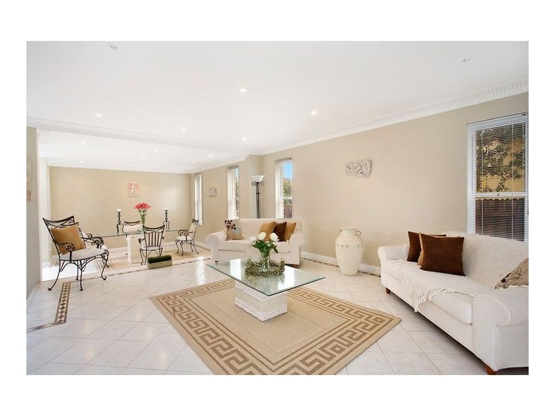14 Cecil Street, Hurstville Grove NSW 2220