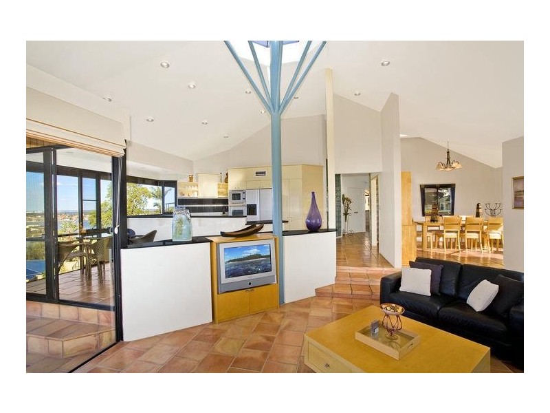 44 Gnarbo Avenue, Carss Park NSW 2221