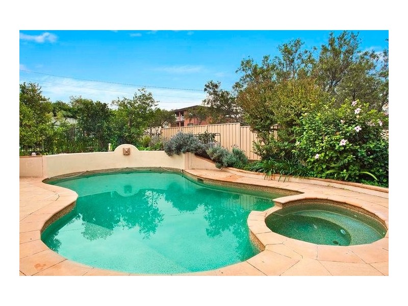 17 Carlton Crescent, Kogarah Bay NSW 2217