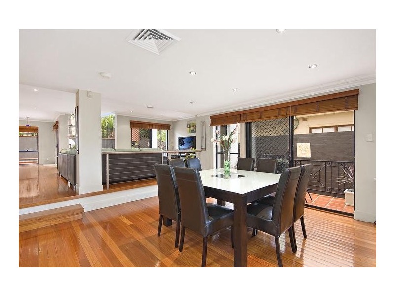137 Laycock Road, Hurstville Grove NSW 2220