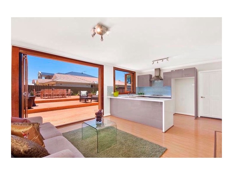 124 Willison Road, Carlton NSW 2218