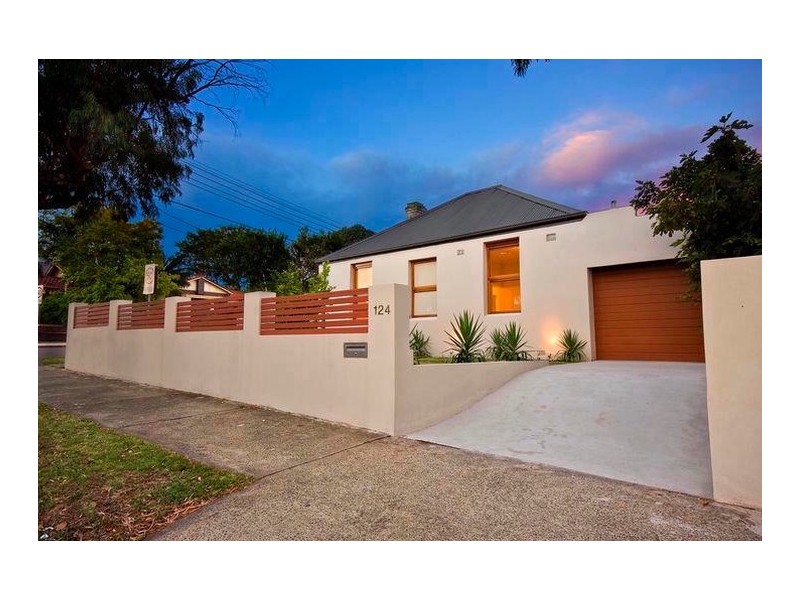 124 Willison Road, Carlton NSW 2218