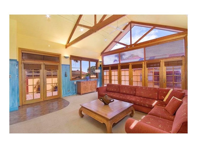 111 Hillcrest Avenue, Hurstville Grove NSW 2220