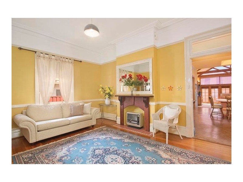 111 Hillcrest Avenue, Hurstville Grove NSW 2220