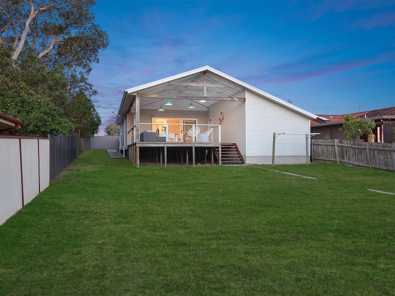 33 Watkins Street, Long Jetty NSW 2261