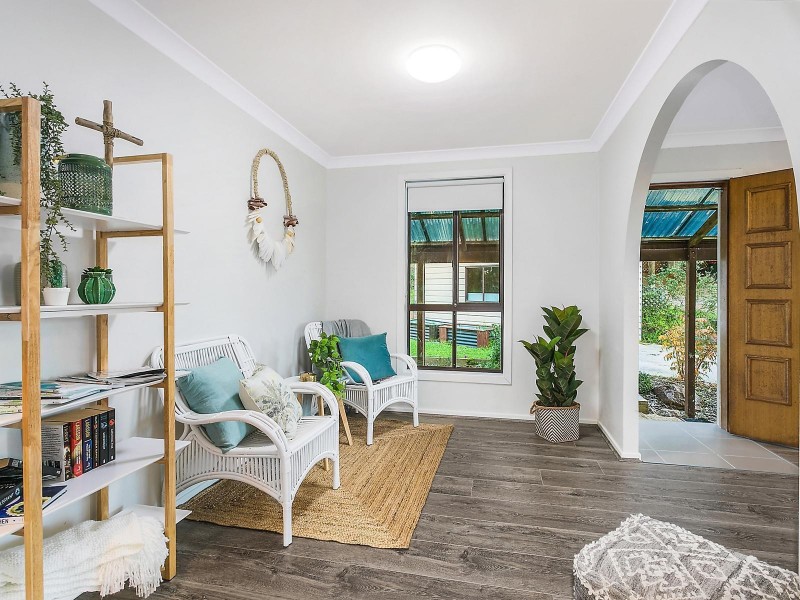 8 Martin Close, Chittaway Bay NSW 2261