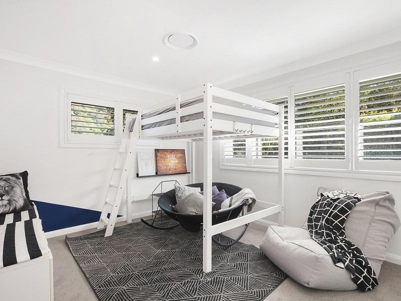 9 Pinetop Avenue, Narara NSW 2250