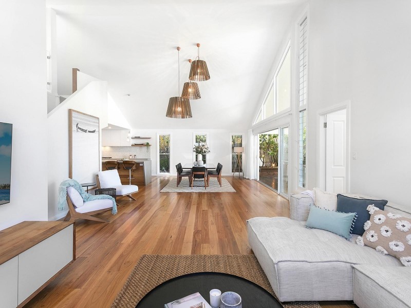 16 Carlyon Street, Killarney Vale NSW 2261