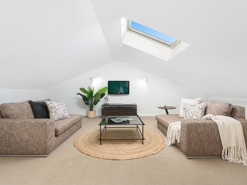 16 Carlyon Street, Killarney Vale NSW 2261