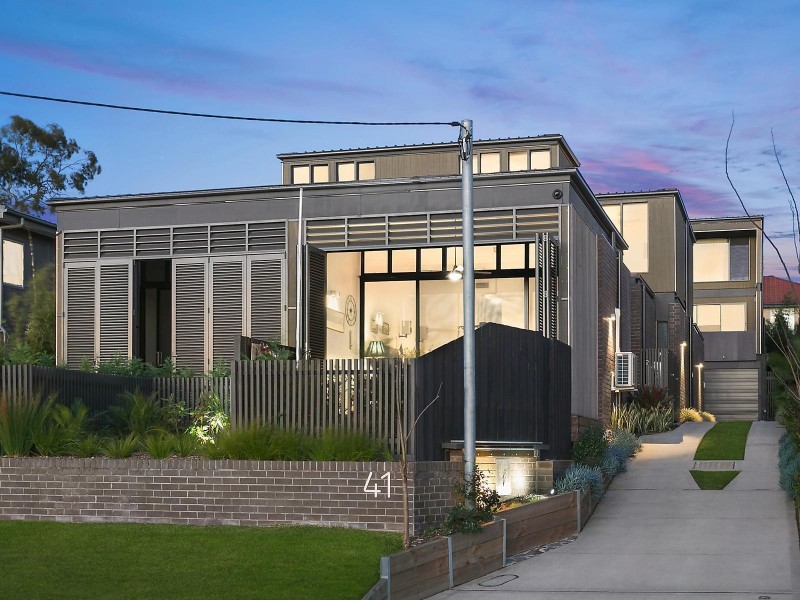 2/41 Frederick Street, East Gosford NSW 2250