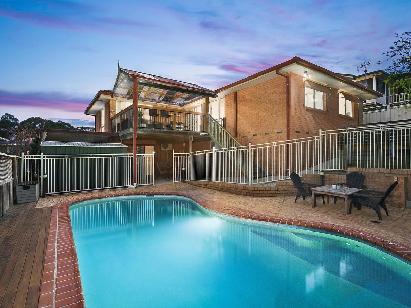 11 Jacaranda Avenue, Glenning Valley NSW 2261