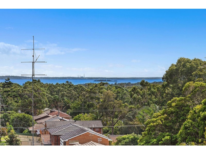 3 Talara Avenue, Bateau Bay NSW 2261