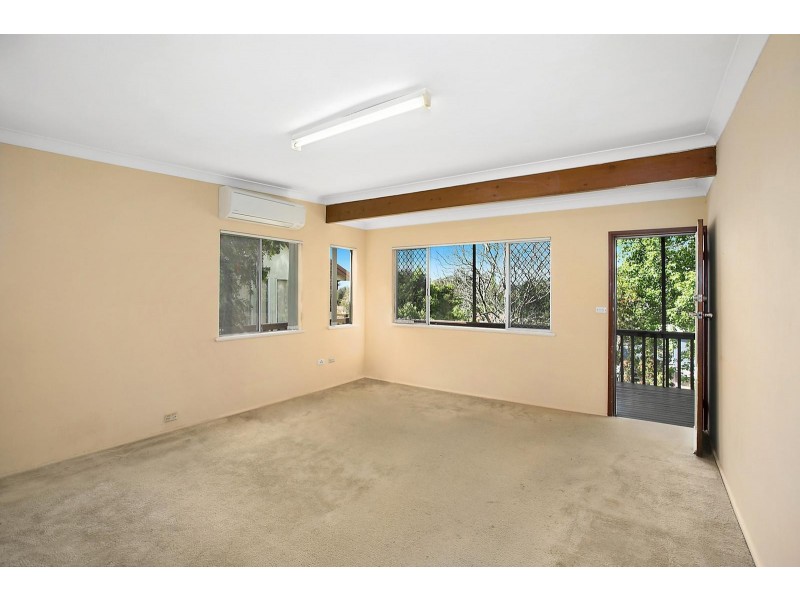 50 Platypus Road, Berkeley Vale NSW 2261