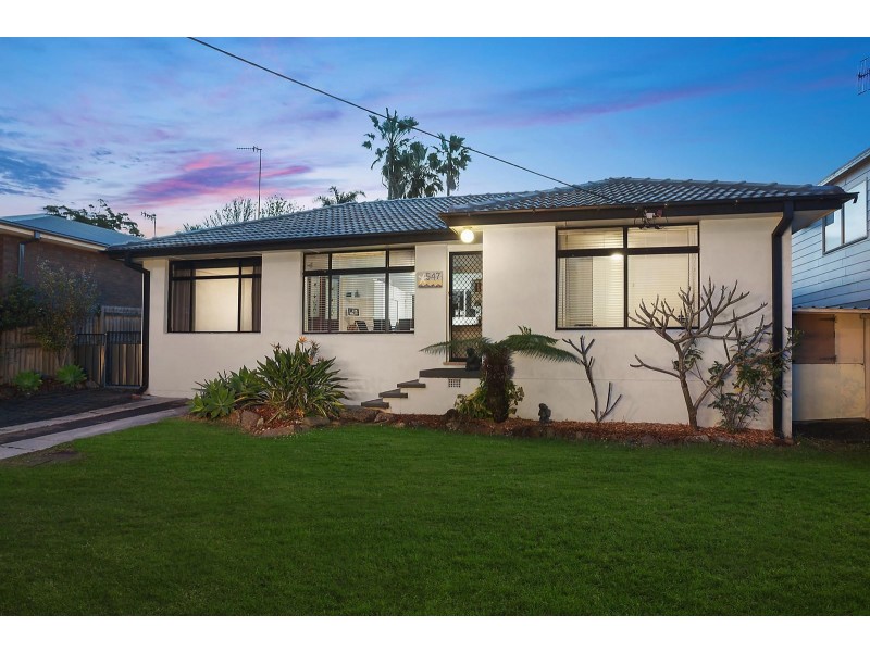 547 The Entrance Road, Bateau Bay NSW 2261