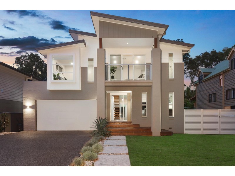 14 The Peninsula, Killarney Vale NSW 2261