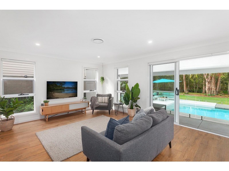 14 The Peninsula, Killarney Vale NSW 2261