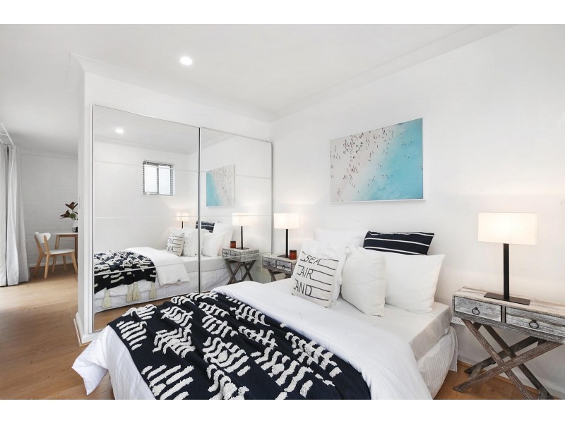 13 Bayline Drive, Point Clare NSW 2250