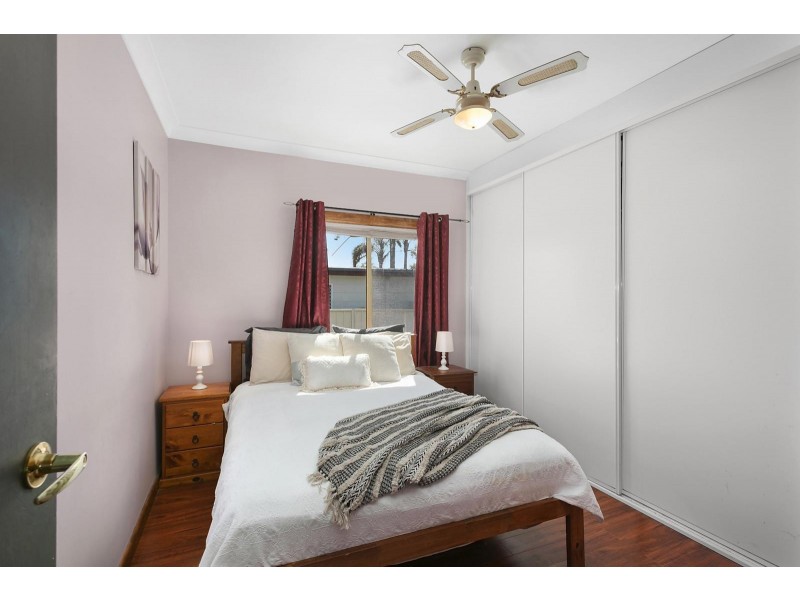 21 Buckingham Road, Berkeley Vale NSW 2261