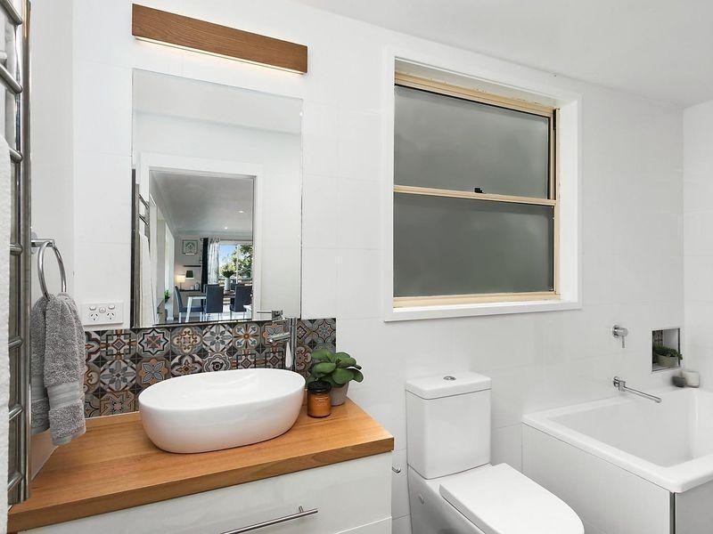 45 Platypus Road, Berkeley Vale NSW 2261