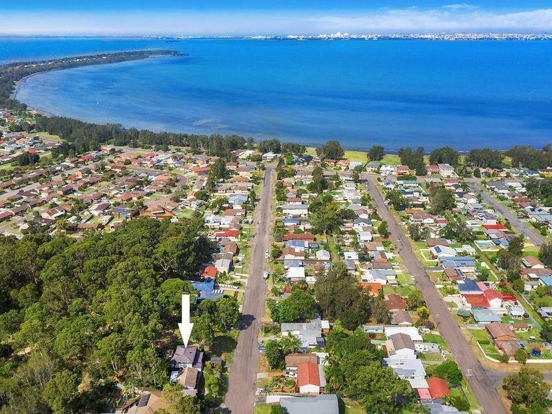 45 Platypus Road, Berkeley Vale NSW 2261