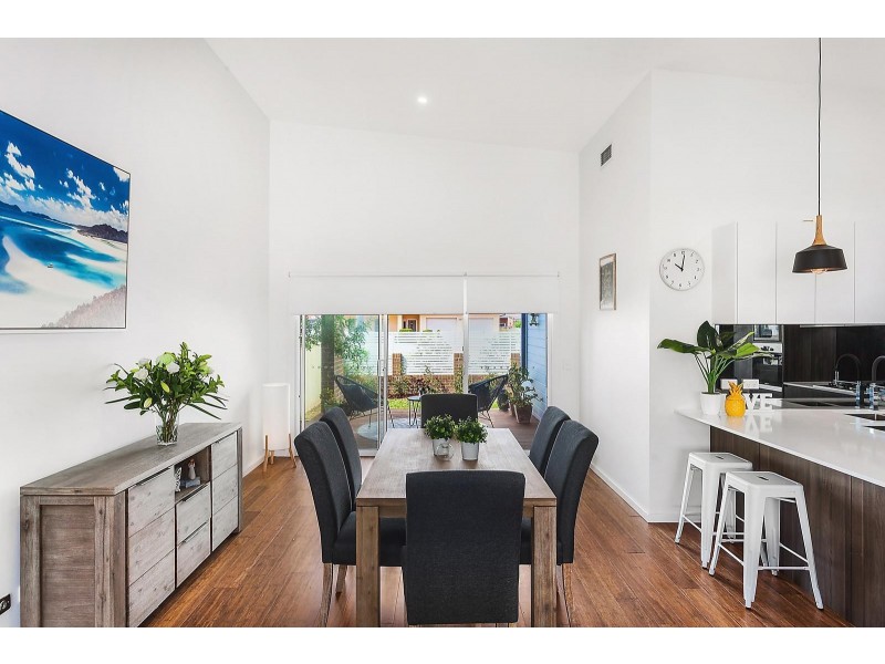 4/10 Boondilla Road, The Entrance NSW 2261