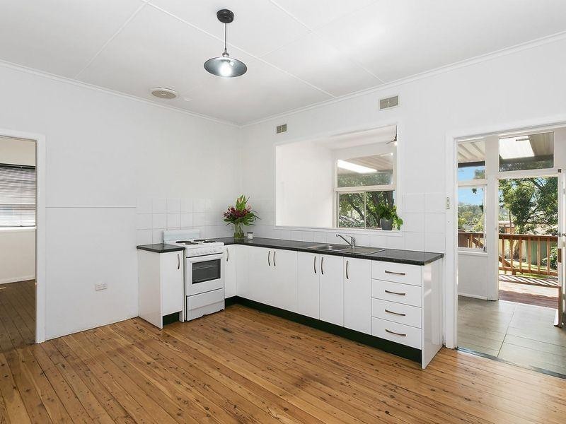 4 Tumbi Road, Tumbi Umbi NSW 2261