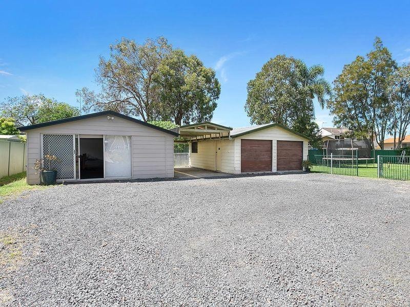 8 Scullin Place, Berkeley Vale NSW 2261