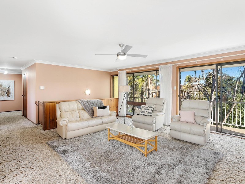 51 Hinemoa Avenue, Killarney Vale NSW 2261