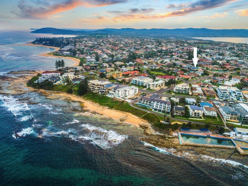 34 Bay Road, Blue Bay NSW 2261