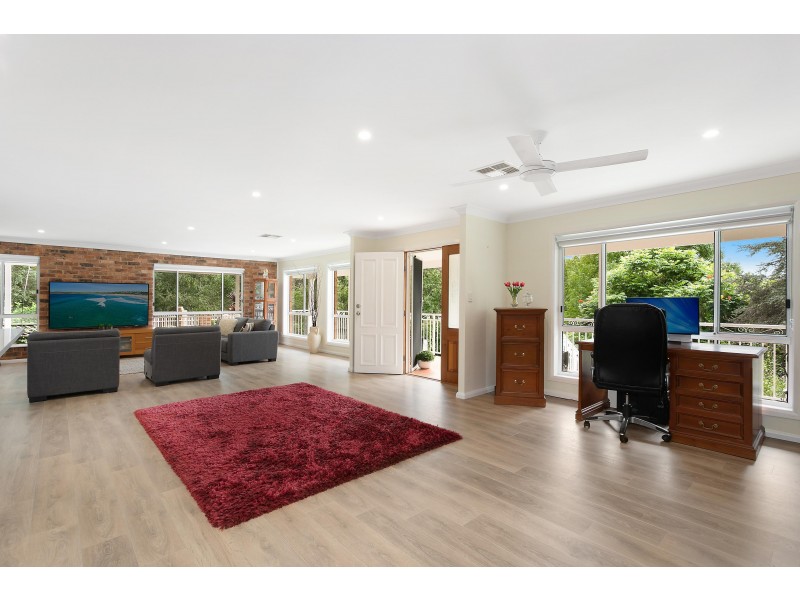 4 Victor Close, Tumbi Umbi NSW 2261