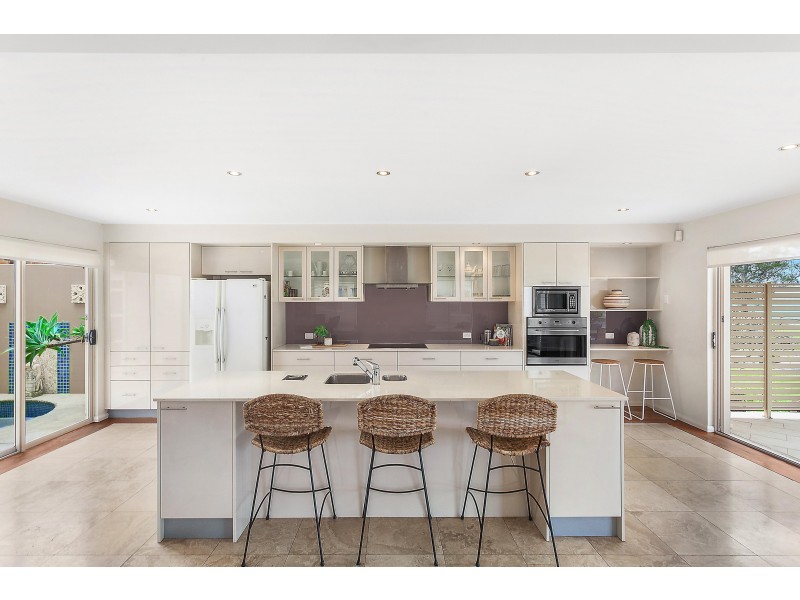 61 Lucinda Avenue, Killarney Vale NSW 2261