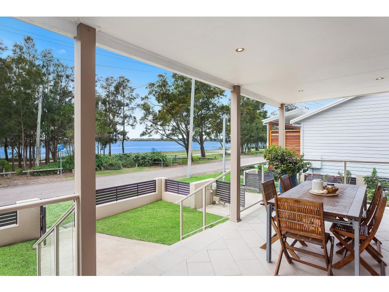 61 Lucinda Avenue, Killarney Vale NSW 2261