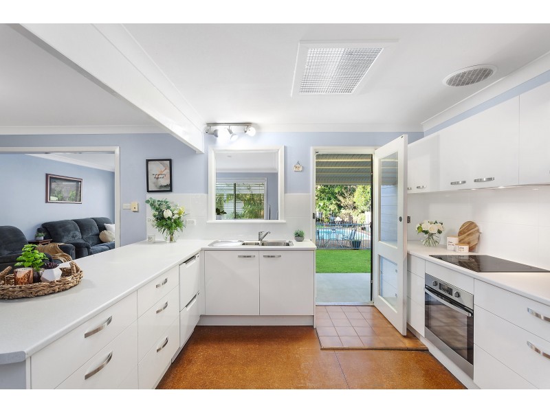 29 Greenacre Avenue, Lake Munmorah NSW 2259