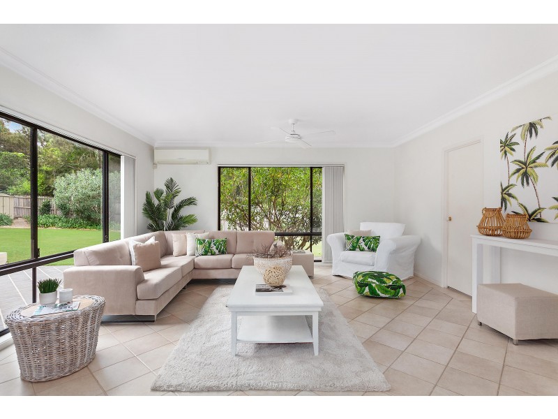 6 Caralee Place, Tumbi Umbi NSW 2261