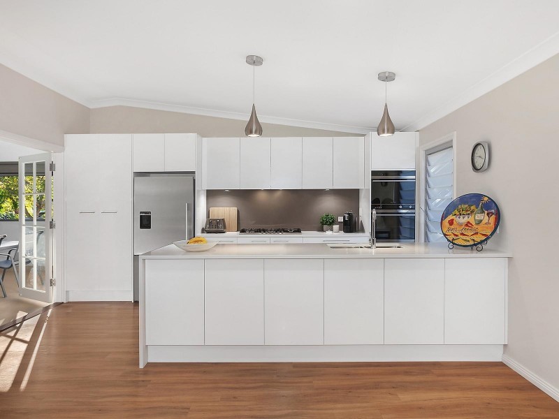 7 Windsor Road, Berkeley Vale NSW 2261