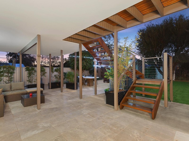 7 Windsor Road, Berkeley Vale NSW 2261