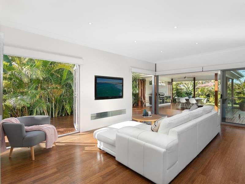 28 Armstrong Avenue, Killarney Vale NSW 2261