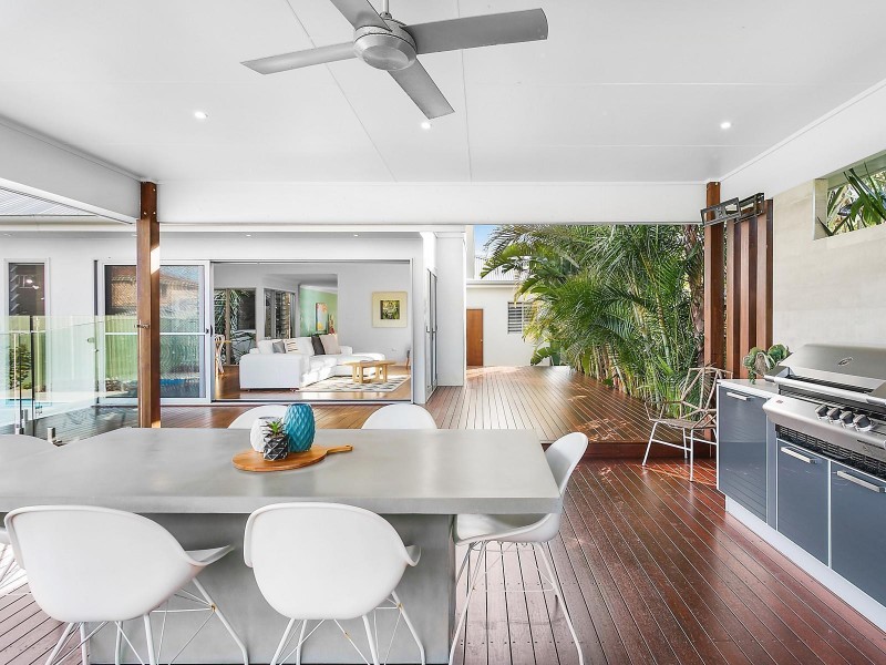 28 Armstrong Avenue, Killarney Vale NSW 2261