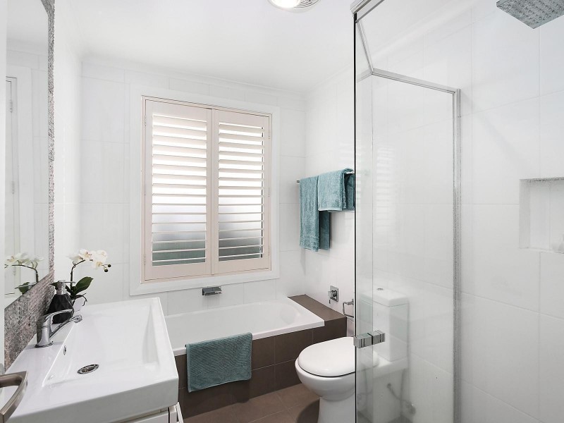 28 Armstrong Avenue, Killarney Vale NSW 2261