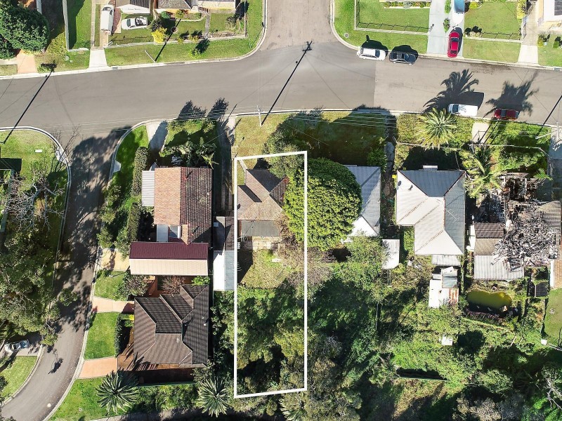 77 Lakeside Parade, The Entrance NSW 2261