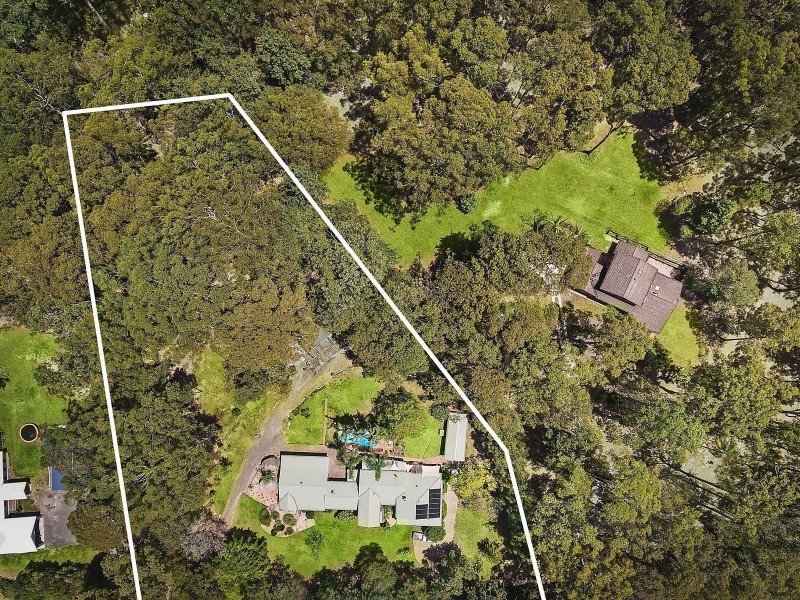 319 Tumbi Road, Wamberal NSW 2260