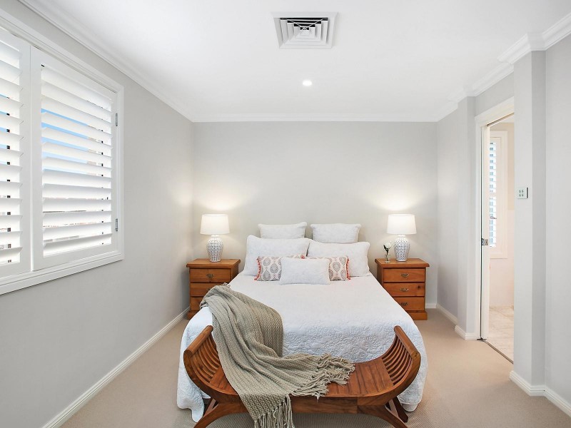 145 Ocean Parade, Blue Bay NSW 2261