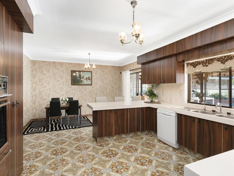 126 Delia Avenue, Halekulani NSW 2262