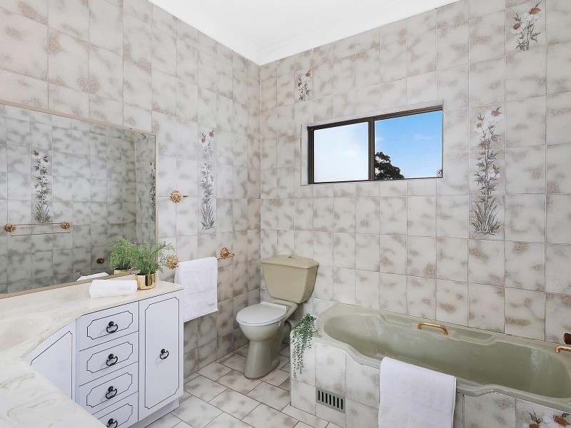 126 Delia Avenue, Halekulani NSW 2262