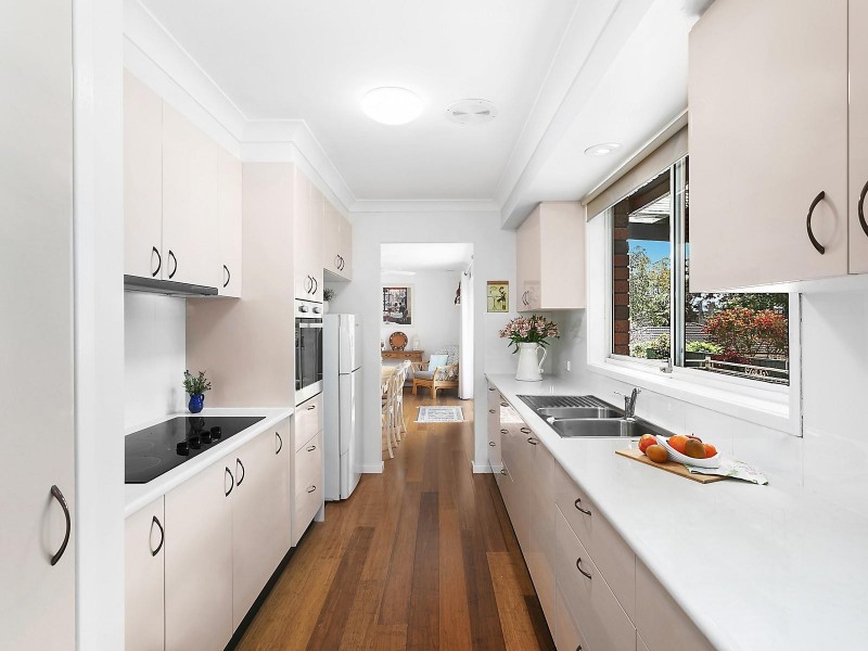 48 Kilkenny Parade, Berkeley Vale NSW 2261
