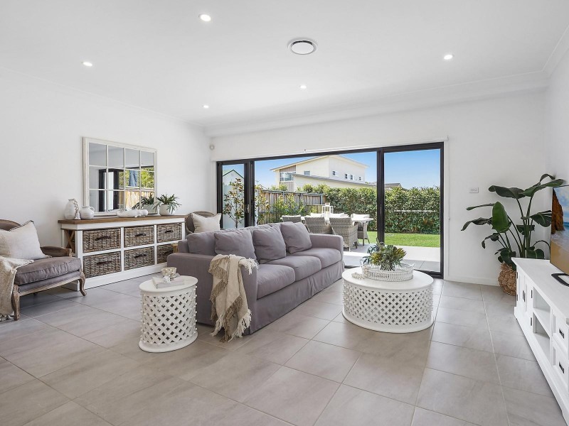 32A Stewart Street, The Entrance North NSW 2261