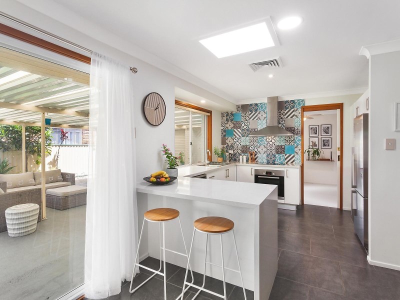 22 Scarborough Place, Bateau Bay NSW 2261