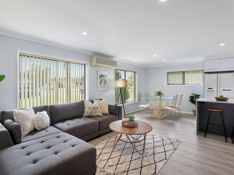 7 Clare Crescent, Berkeley Vale NSW 2261