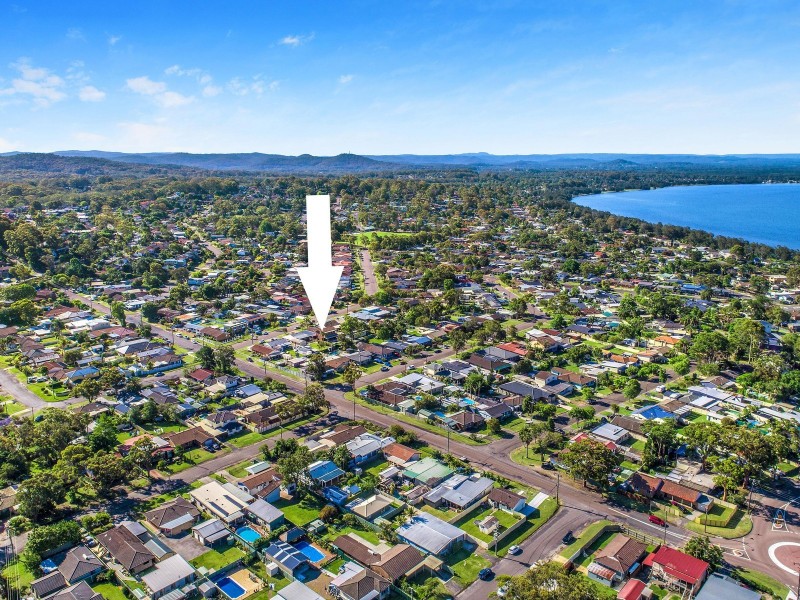 7 Clare Crescent, Berkeley Vale NSW 2261